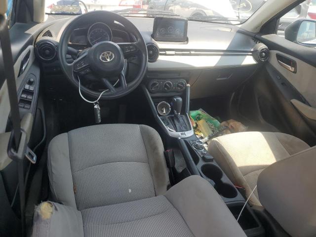  TOYOTA YARIS 2019 Srebrny