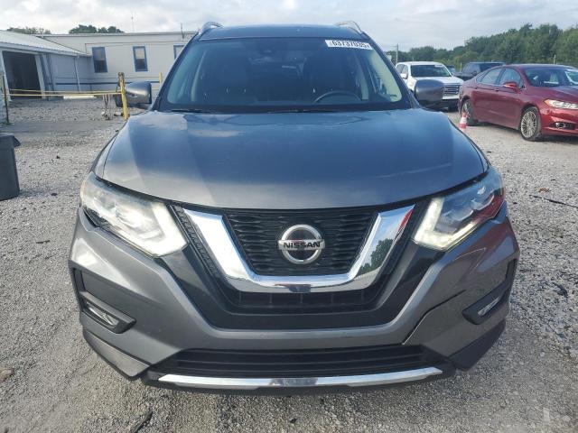  NISSAN ROGUE 2018 Серый