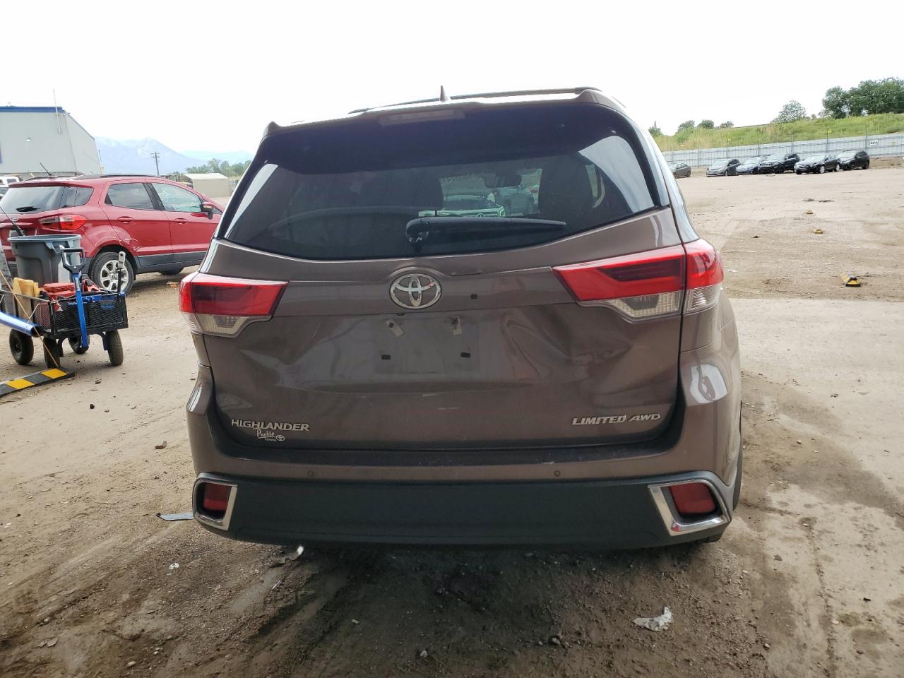 2018 Toyota Highlander Limited VIN: 5TDDZRFH6JS845300 Lot: 65357415