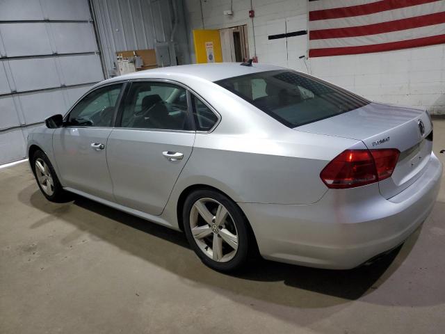  VOLKSWAGEN PASSAT 2013 Silver