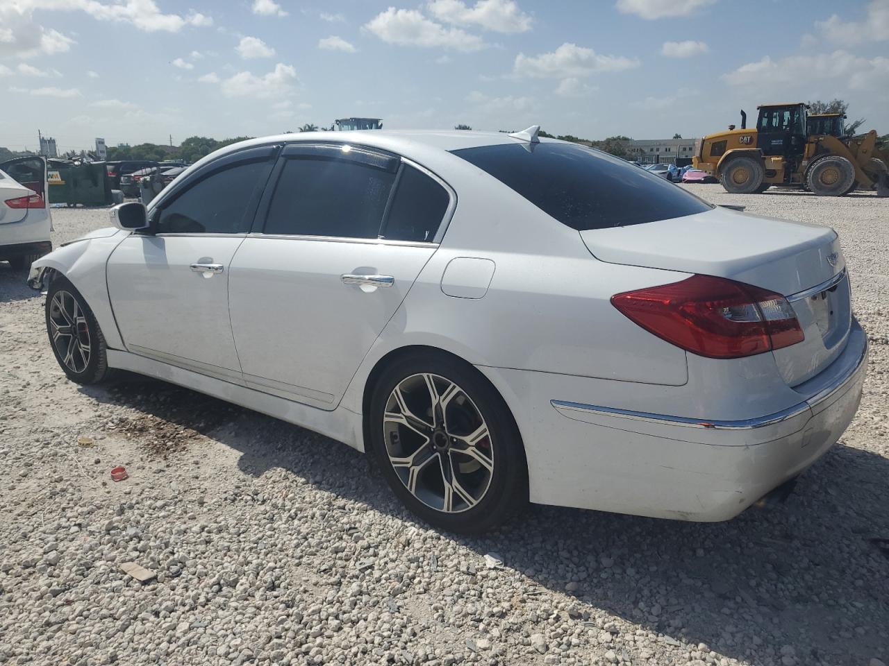 2014 Hyundai Genesis 3.8L VIN: KMHGC4DD5EU262568 Lot: 66547265