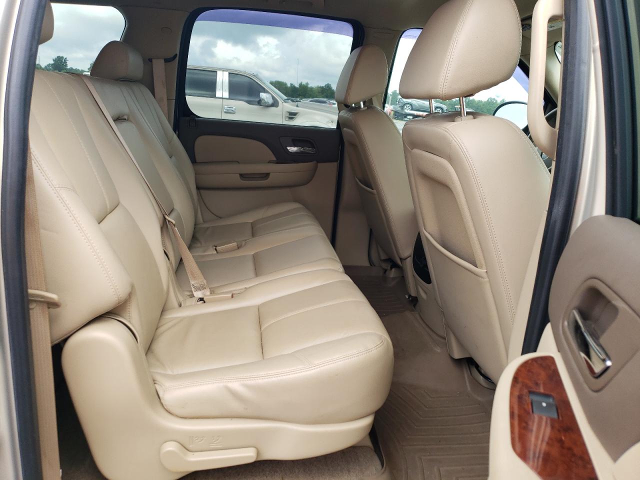 2009 Chevrolet Suburban K1500 Lt VIN: 1GNFK26309R164706 Lot: 64330095