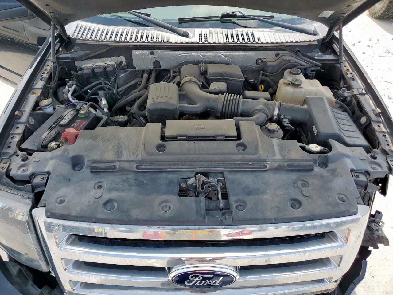 2014 Ford Expedition Limited VIN: 1FMJU2A51EEF25217 Lot: 65161945