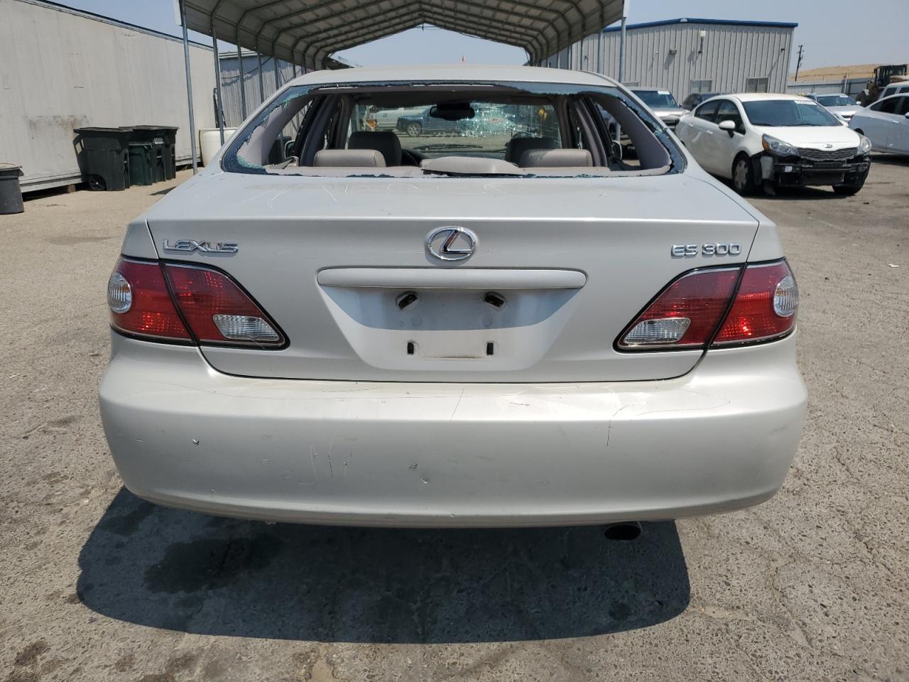 2002 Lexus Es 300 VIN: JTHBF30G225019479 Lot: 64169135