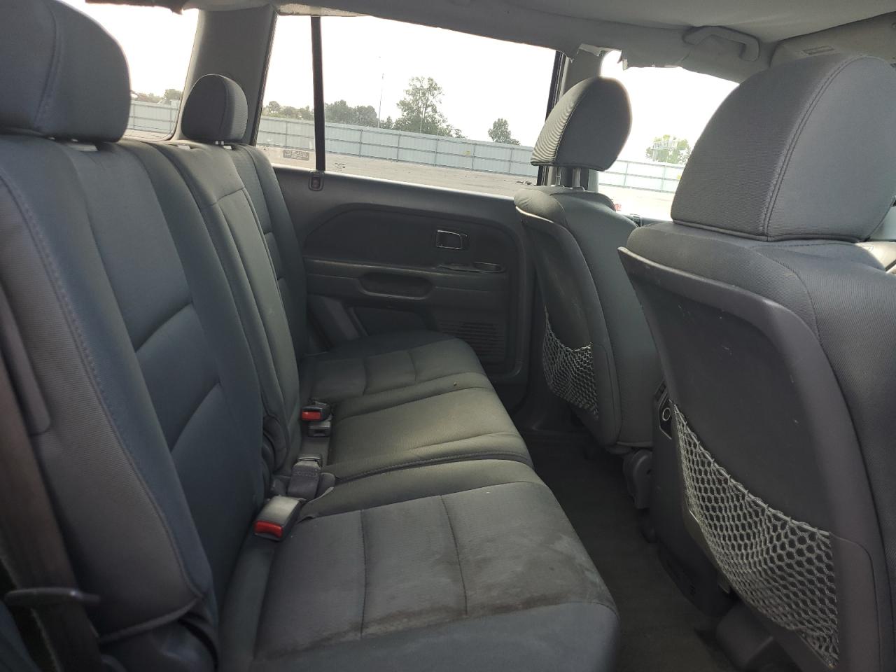 2008 Honda Pilot Vp VIN: 5FNYF18278B040621 Lot: 64836655