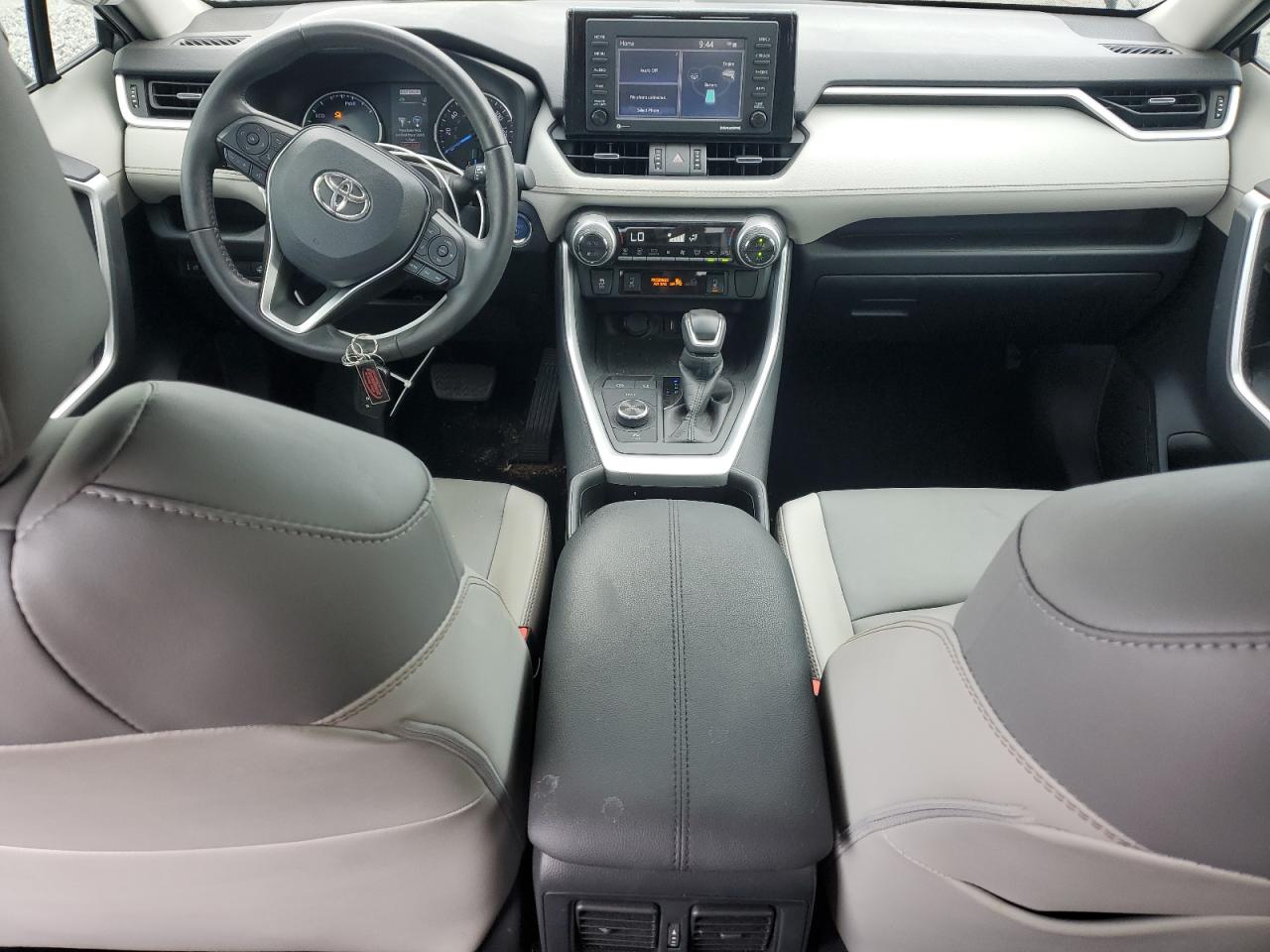 2021 Toyota Rav4 Xle Premium VIN: 2T3B6RFV4MW009042 Lot: 65160185