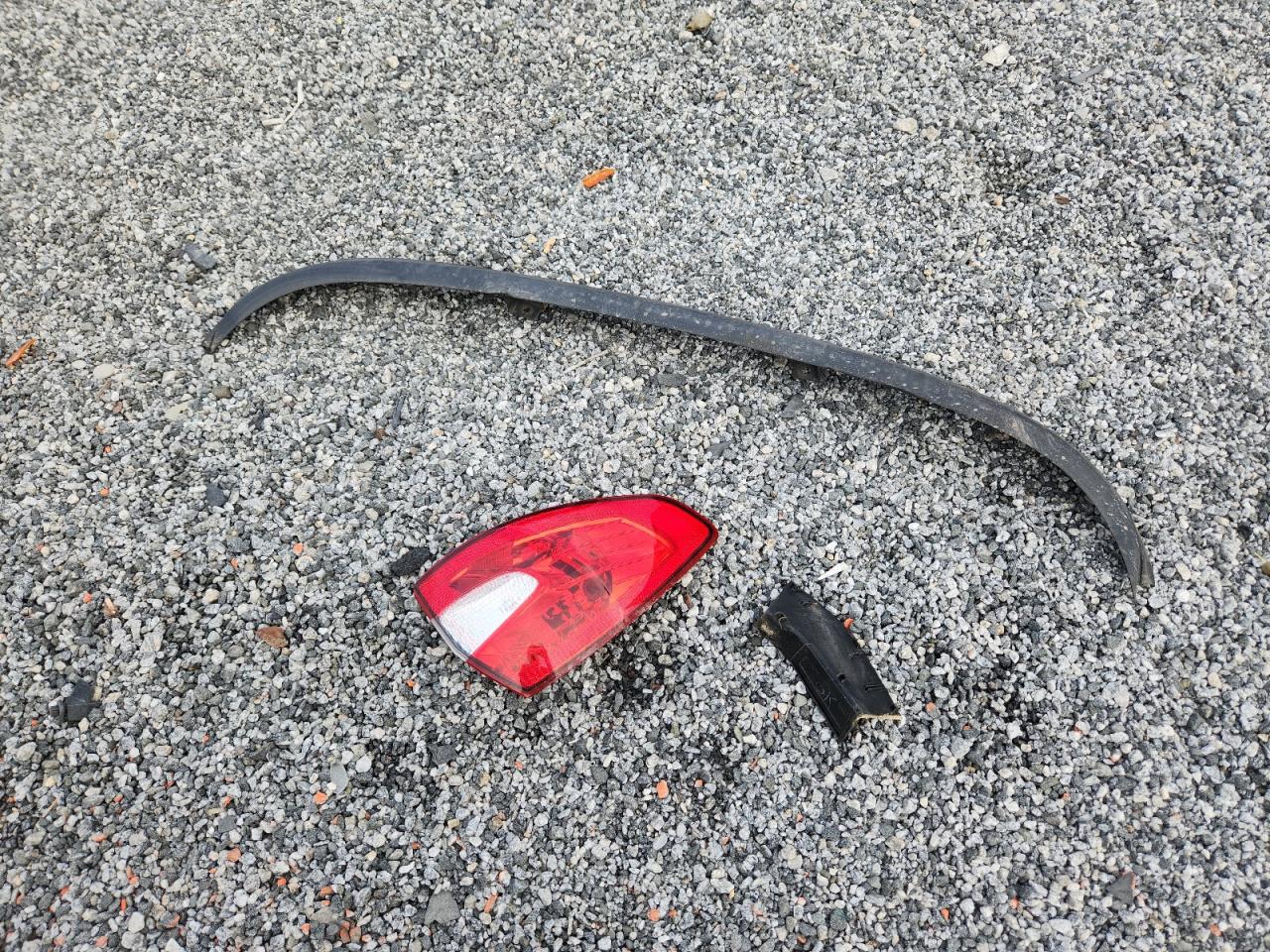 3FADP4CJ9BM180027 2011 Ford Fiesta Sel