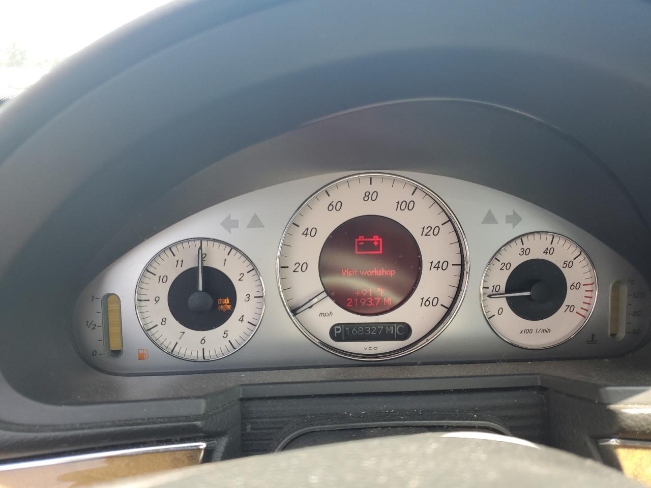 wdbuf70j45a625129 WDBUF70J45A625129 2005 Mercedes-Benz E 500