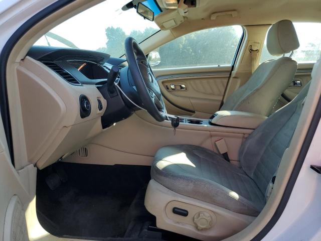 Sedans FORD TAURUS 2013 Biały