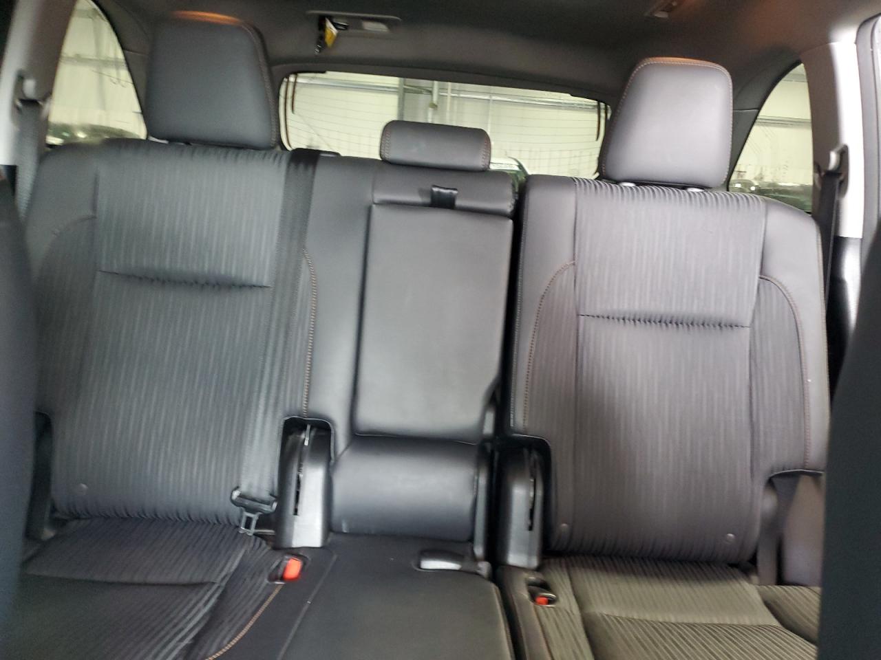 2015 Toyota Highlander Le VIN: 5TDBKRFH6FS083685 Lot: 65610205