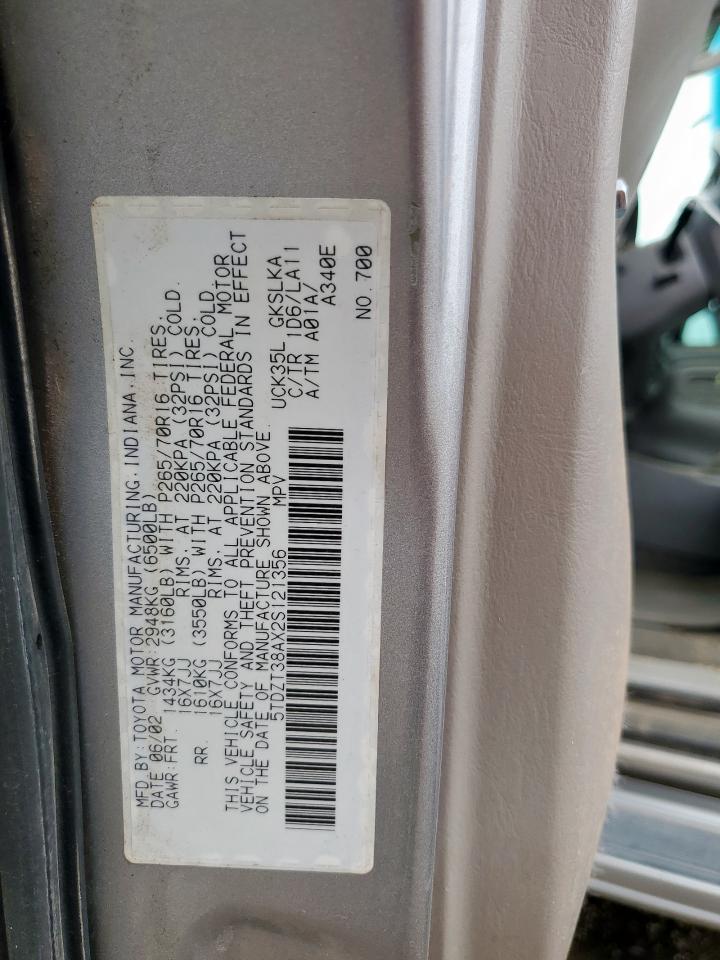 2002 Toyota Sequoia Limited VIN: 5TDZT38AX2S121356 Lot: 67139995