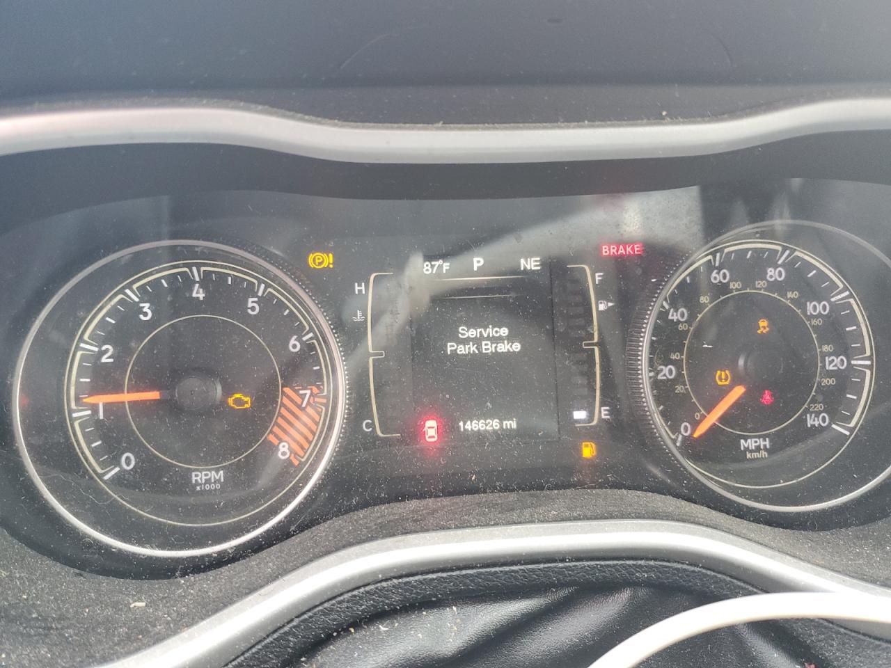 2015 Jeep Cherokee Latitude VIN: 1C4PJLCS4FW537177 Lot: 83817375