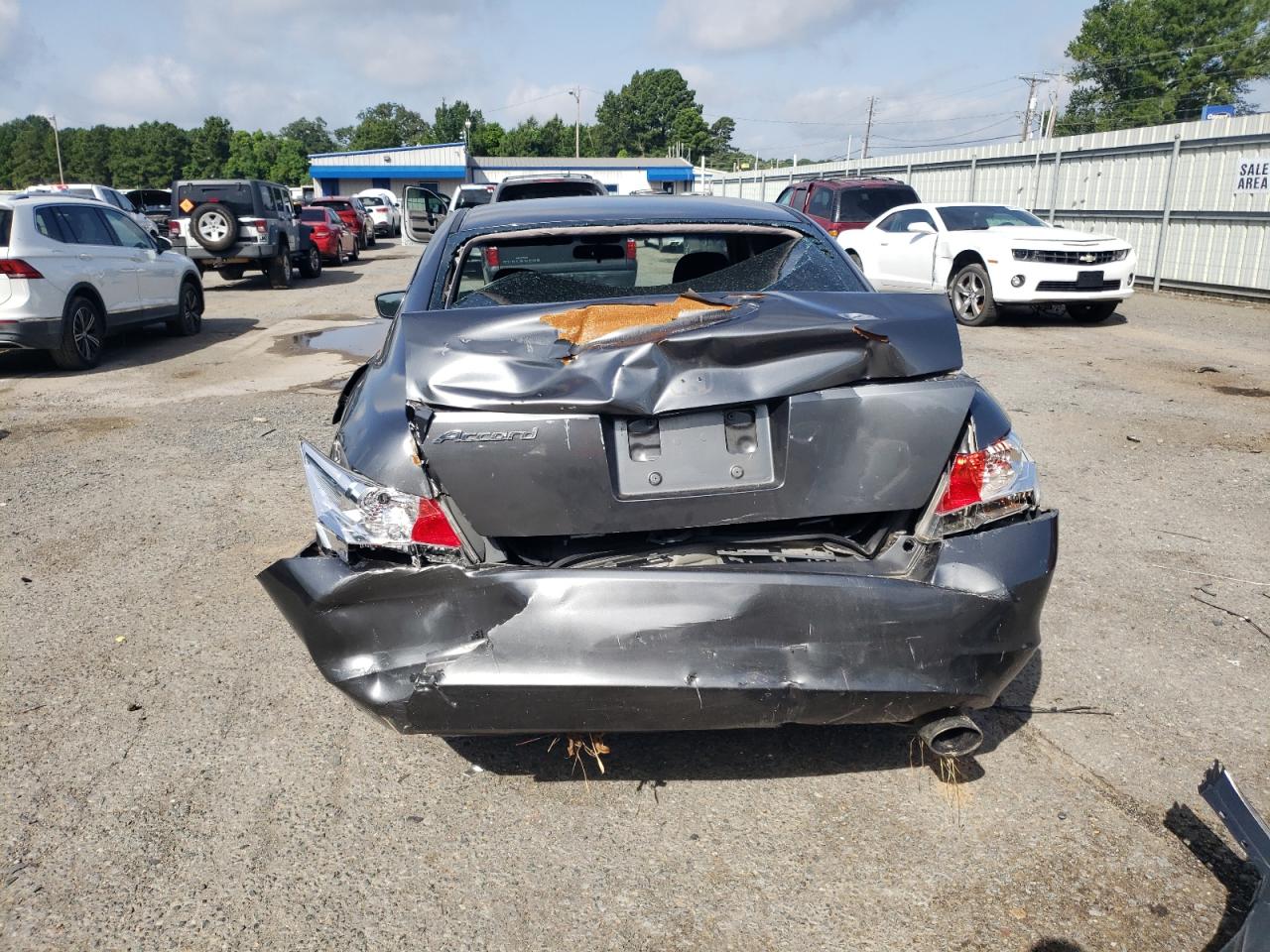 2010 Honda Accord Lxp VIN: 1HGCP2F46AA005361 Lot: 64204055