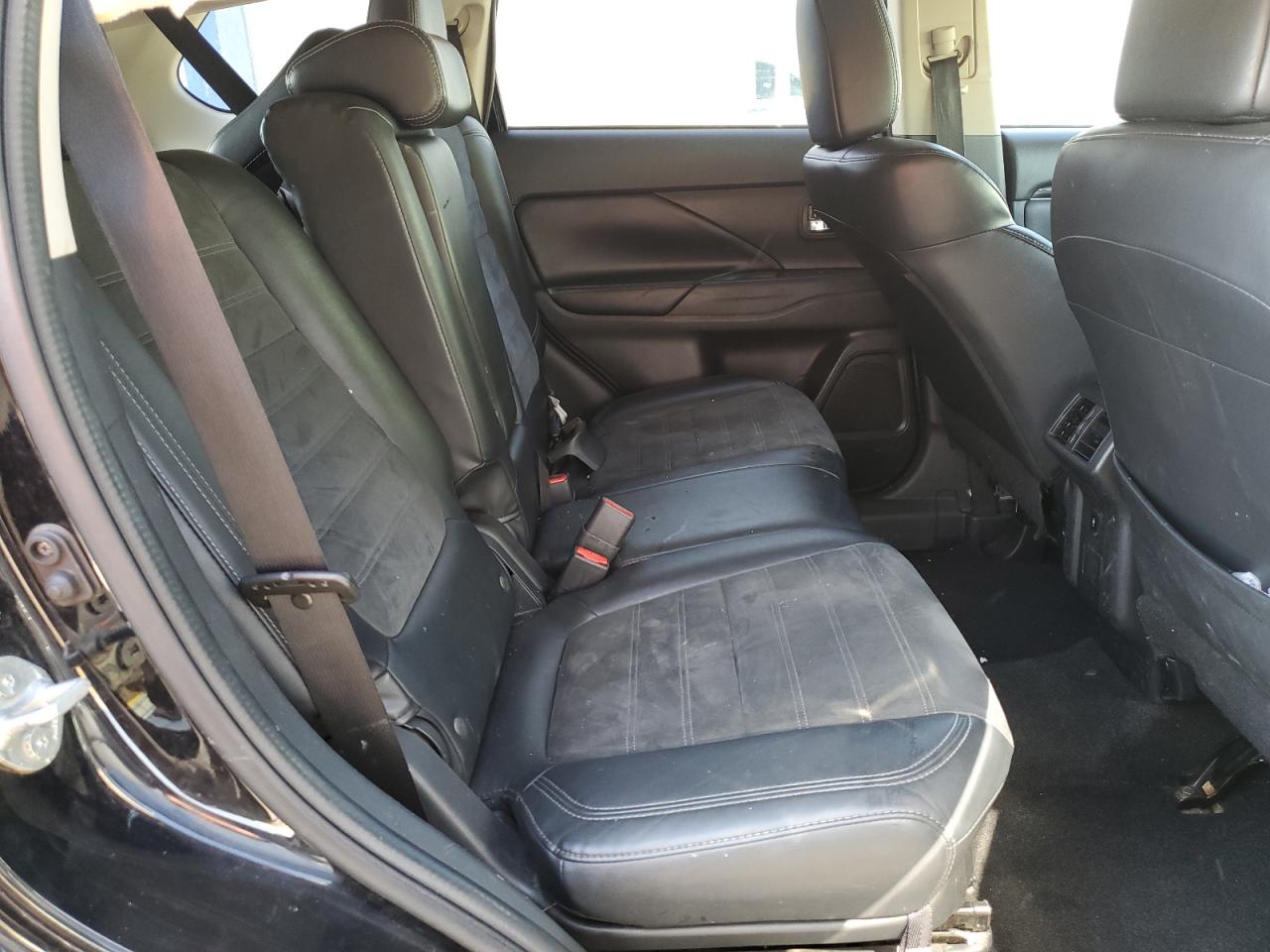 2019 Mitsubishi Outlander Se VIN: JA4AD3A3XKZ043305 Lot: 63291105