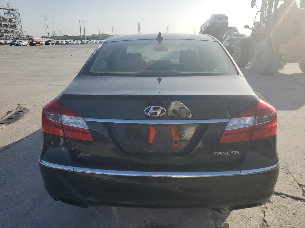 2013 Hyundai Genesis 3.8L VIN: KMHGC4DD3DU214520 Lot: 64230275