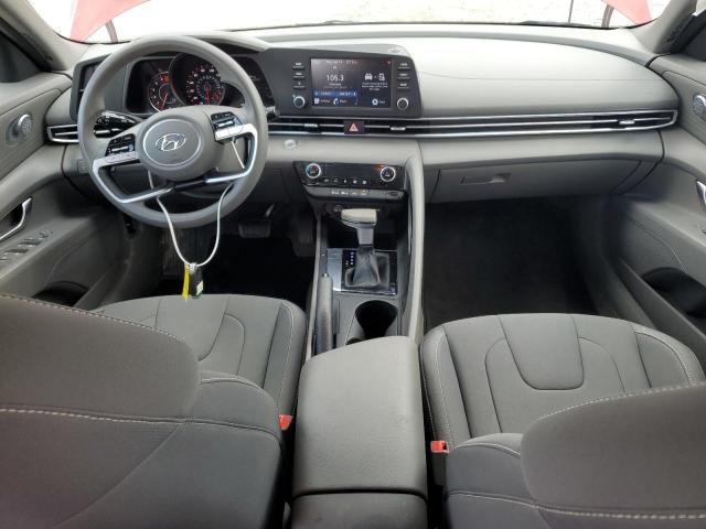  HYUNDAI ELANTRA 2022 Красный