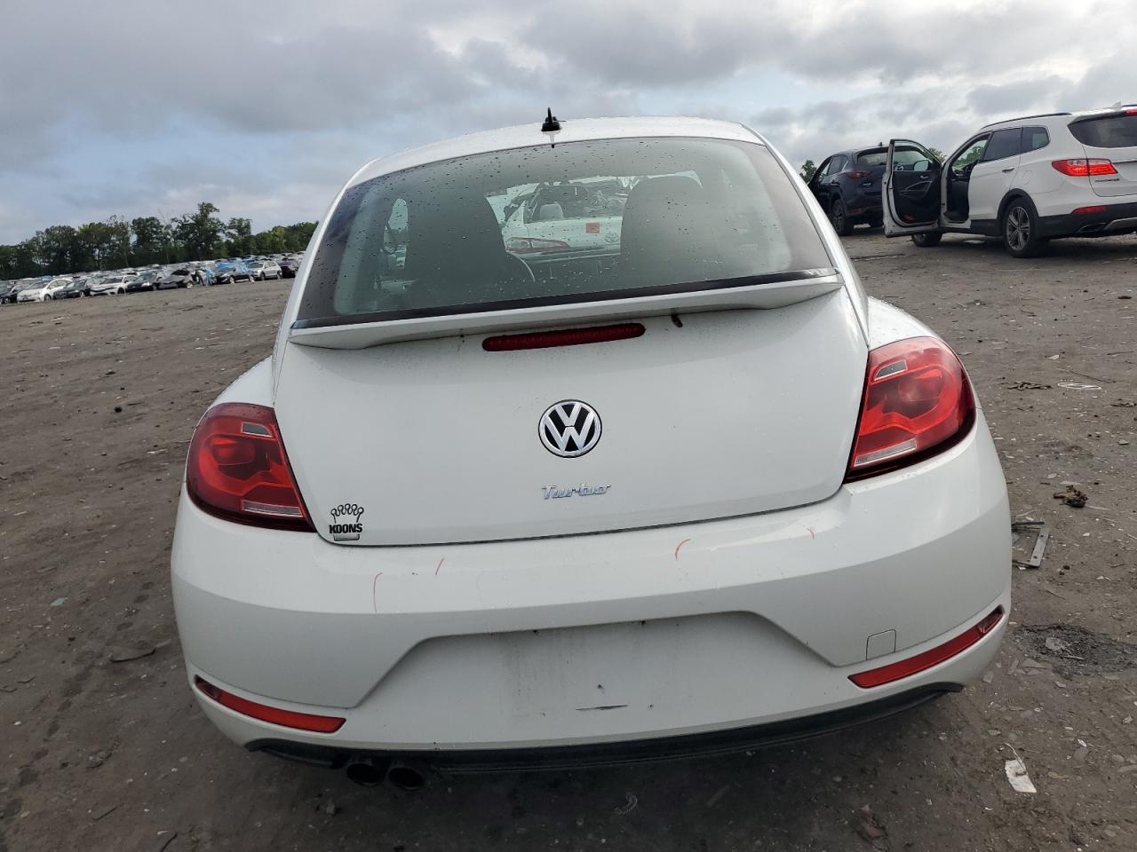 2019 Volkswagen Beetle S VIN: 3VWFD7AT8KM710373 Lot: 64687085