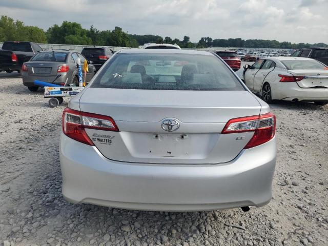  TOYOTA CAMRY 2013 Srebrny