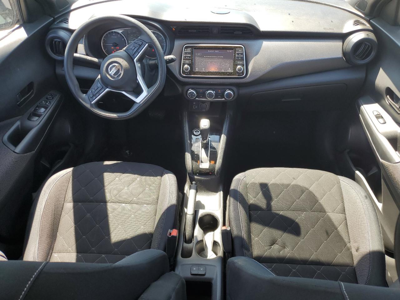 2018 Nissan Kicks S VIN: 3N1CP5CU2JL537660 Lot: 61873065