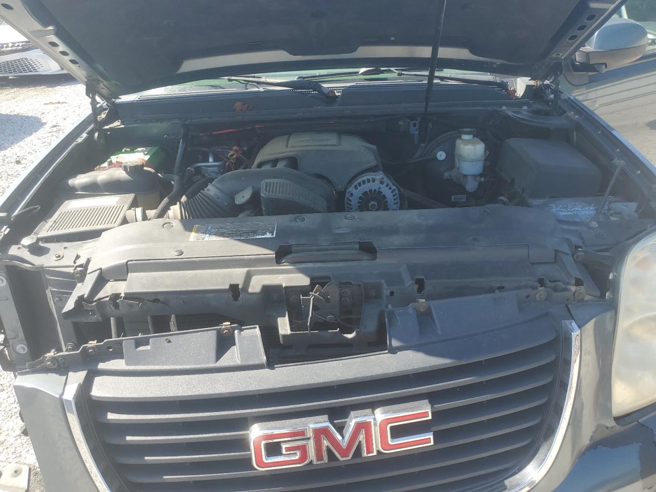 2008 GMC Yukon VIN: 1GKFK13028J216321 Lot: 66886145