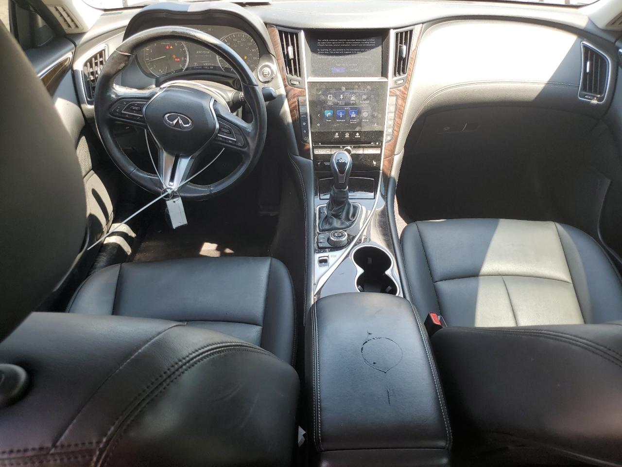 2019 Infiniti Q50 Luxe VIN: JN1EV7AR4KM556128 Lot: 61902185