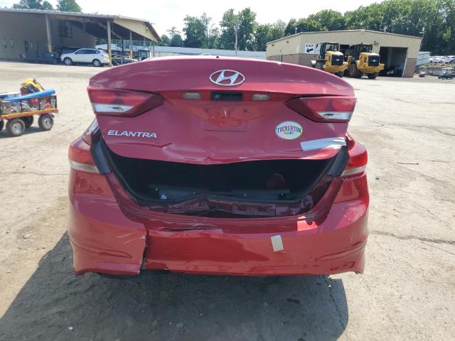  HYUNDAI ELANTRA 2017 Czerwony