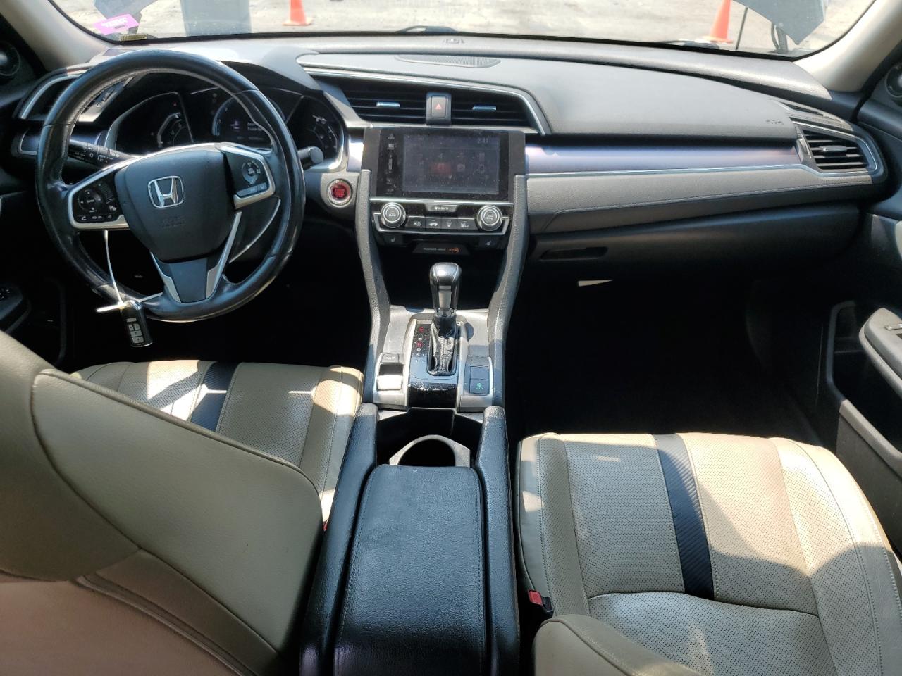 2016 Honda Civic Touring VIN: 19XFC1F92GE043172 Lot: 64646915