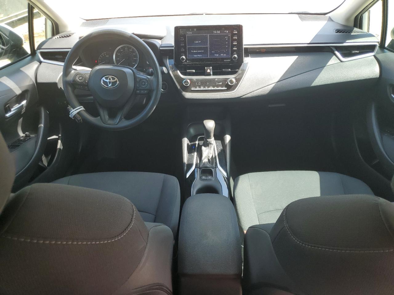 2021 Toyota Corolla Le VIN: 5YFVPMAE8MP195845 Lot: 65450235