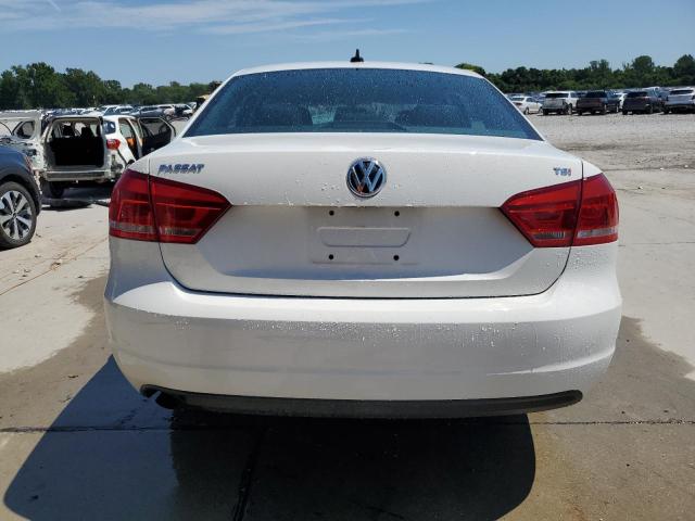  VOLKSWAGEN PASSAT 2015 Biały
