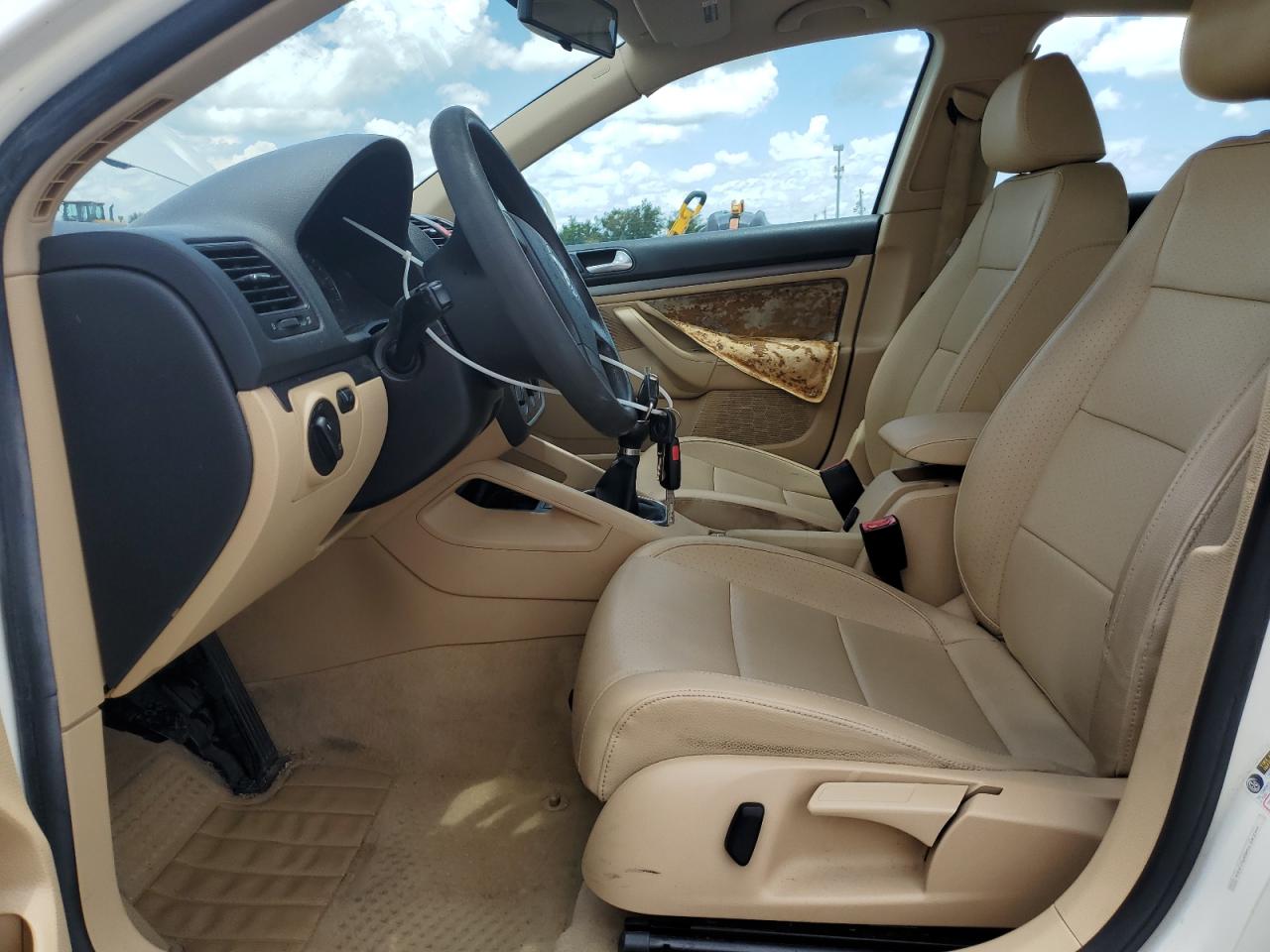 2007 Volkswagen Jetta Wolfsburg VIN: 3VWEF71K17M182261 Lot: 64800435