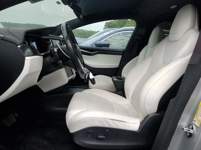  TESLA MODEL X 2017 Srebrny