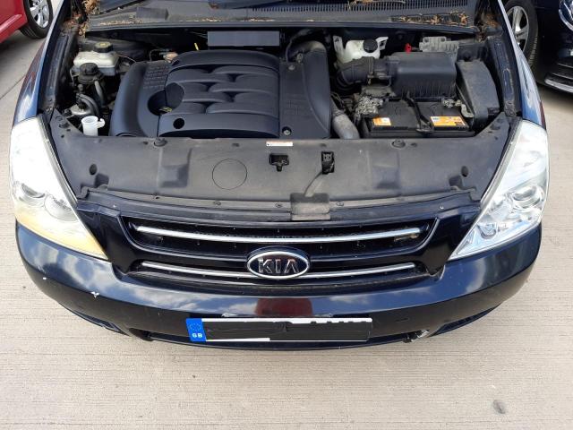 2009 KIA SEDONA TS