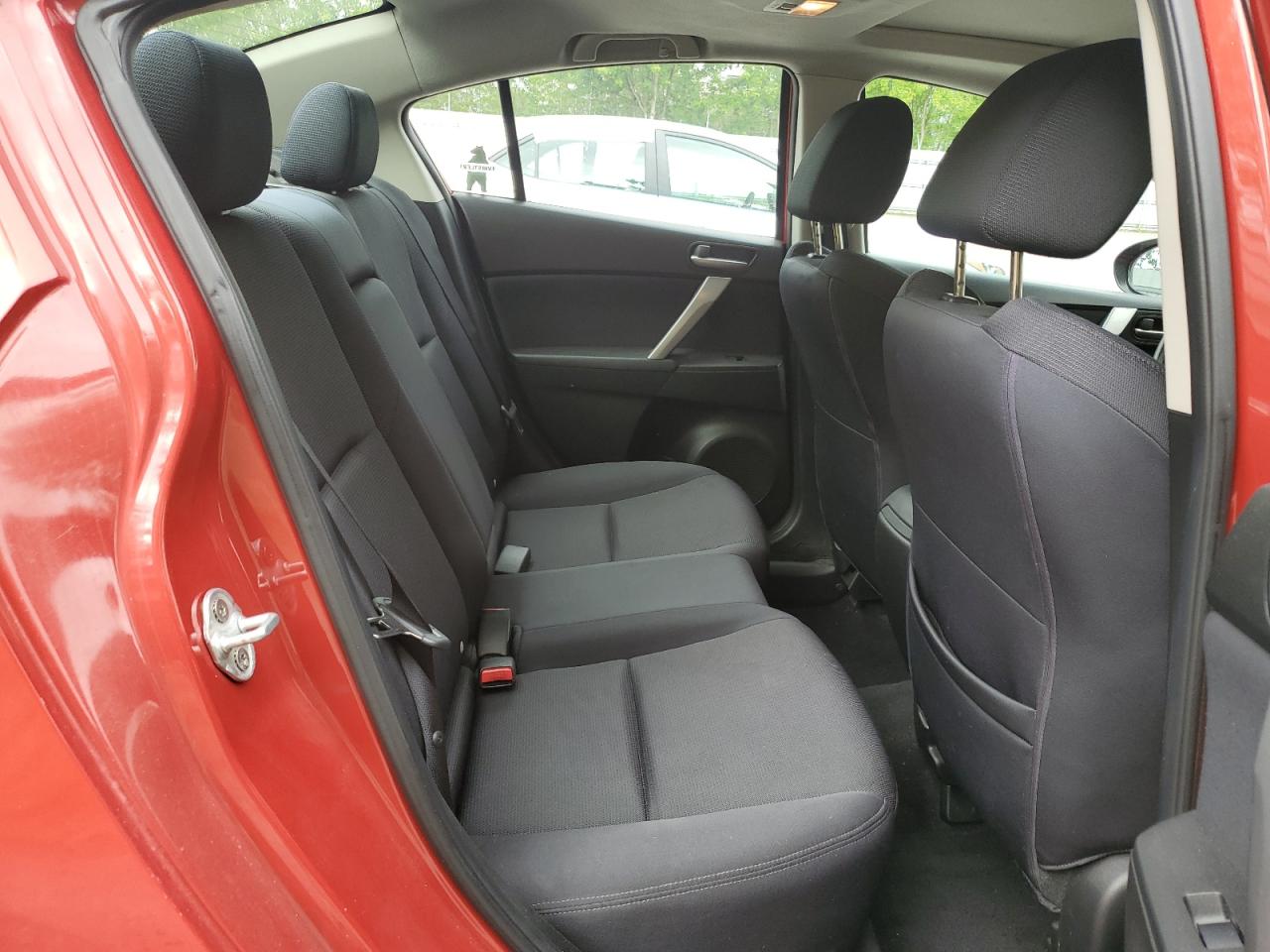 2010 Mazda 3 S VIN: JM1BL1S62A1165003 Lot: 63532955