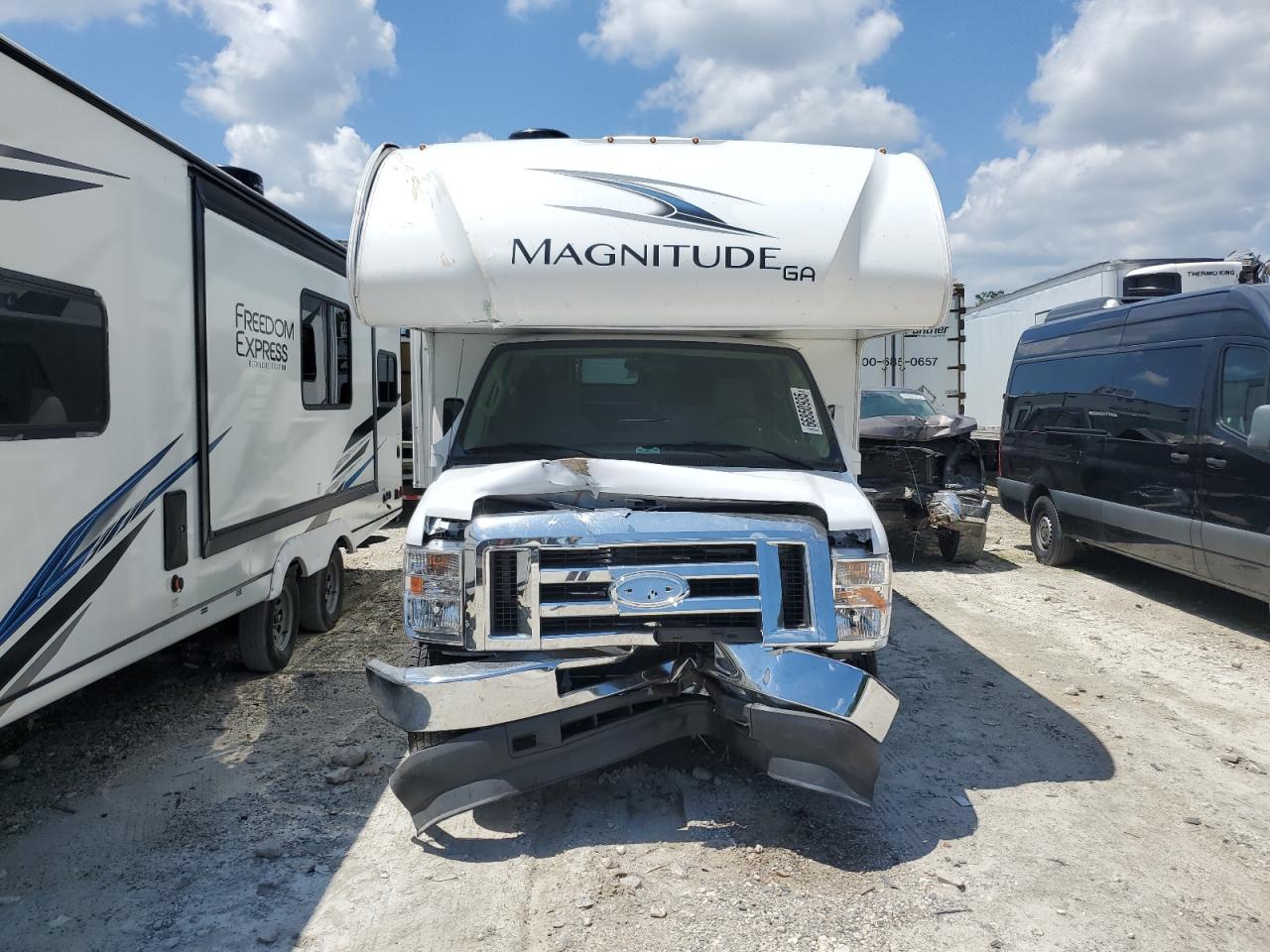 2022 Thormcoach Magnitude - Rvs Rv VIN: 1FDWE3FN1MDC32052 Lot: 66850935