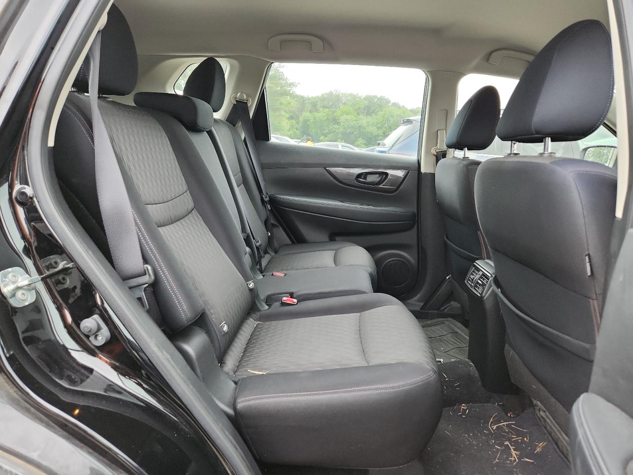 2019 Nissan Rogue S VIN: JN8AT2MVXKW387819 Lot: 65472225