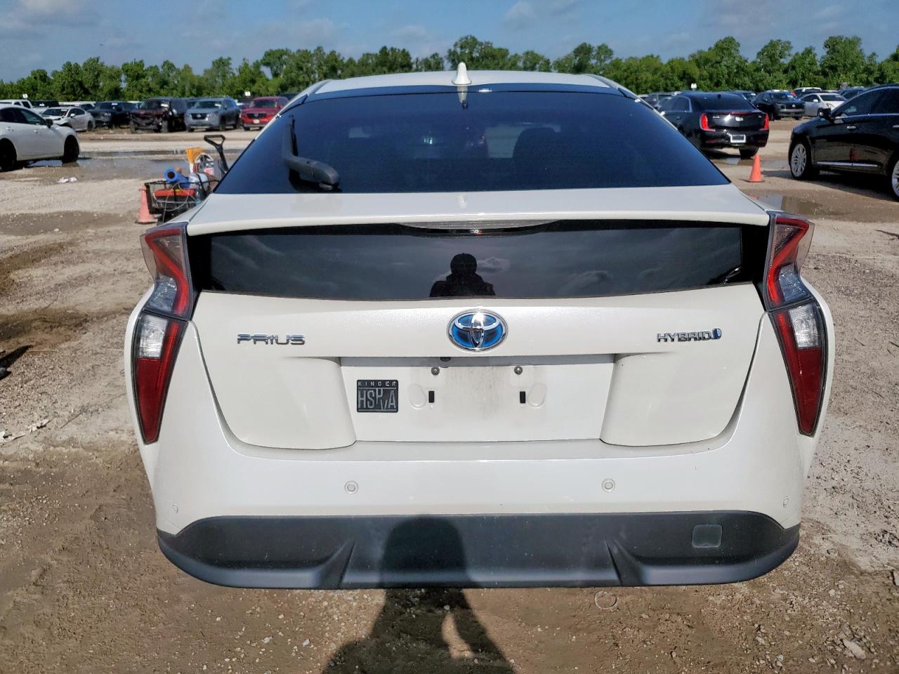 2017 Toyota Prius VIN: JTDKARFU3H3038403 Lot: 65074085