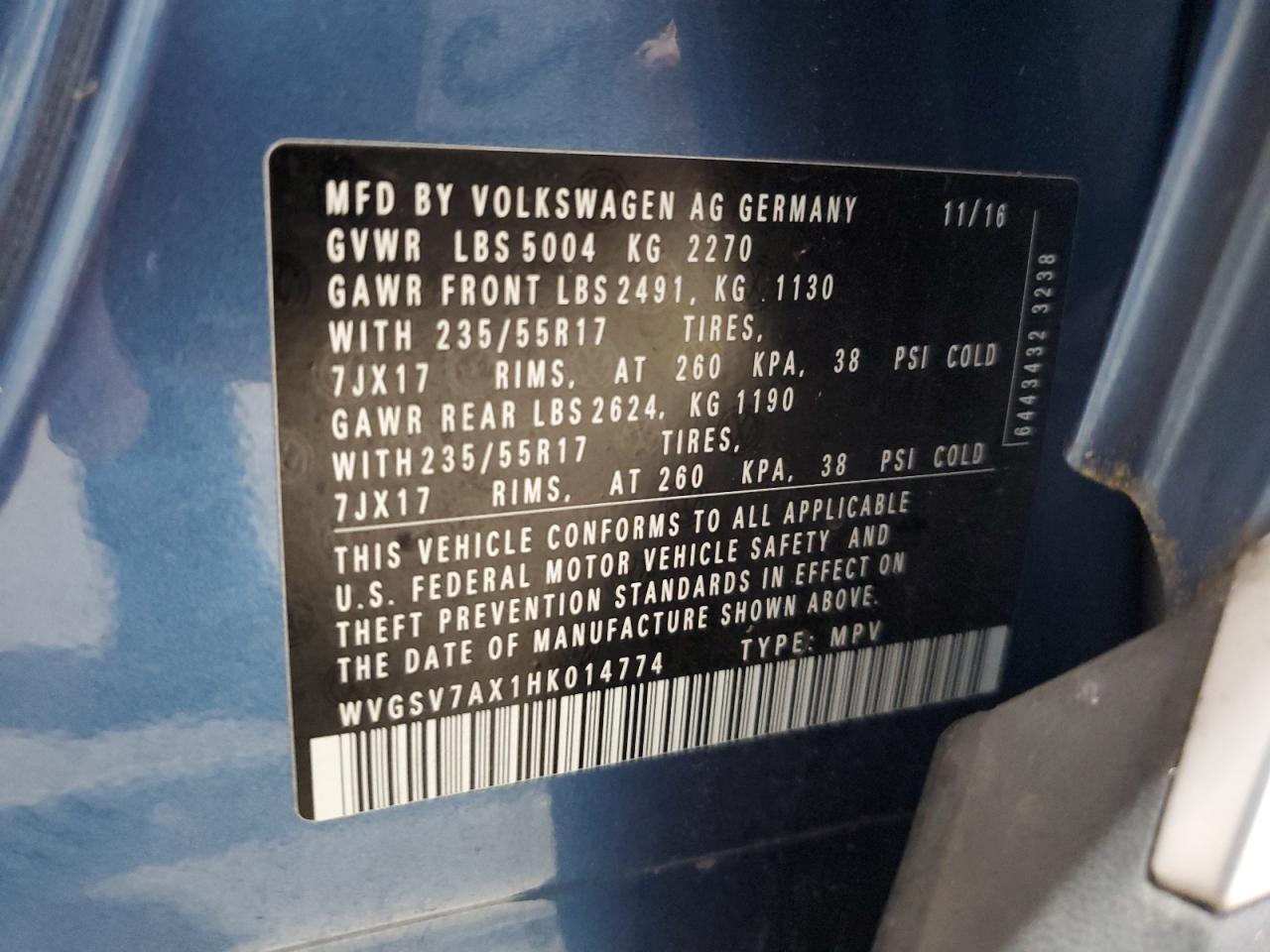2017 Volkswagen Tiguan Wolfsburg VIN: WVGSV7AX1HK014774 Lot: 64456925