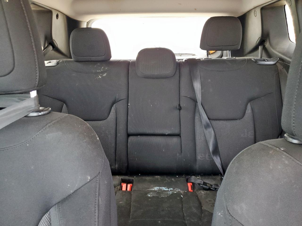 2015 Jeep Renegade Latitude VIN: ZACCJABT8FPC19069 Lot: 65018905