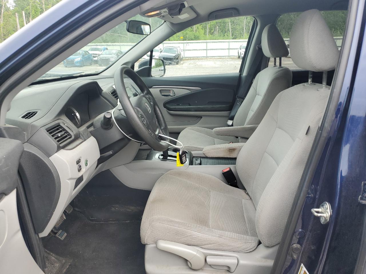 2016 Honda Pilot Lx VIN: 5FNYF6H19GB078256 Lot: 64649425