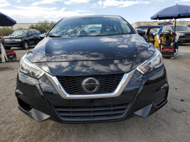  NISSAN VERSA 2020 Czarny