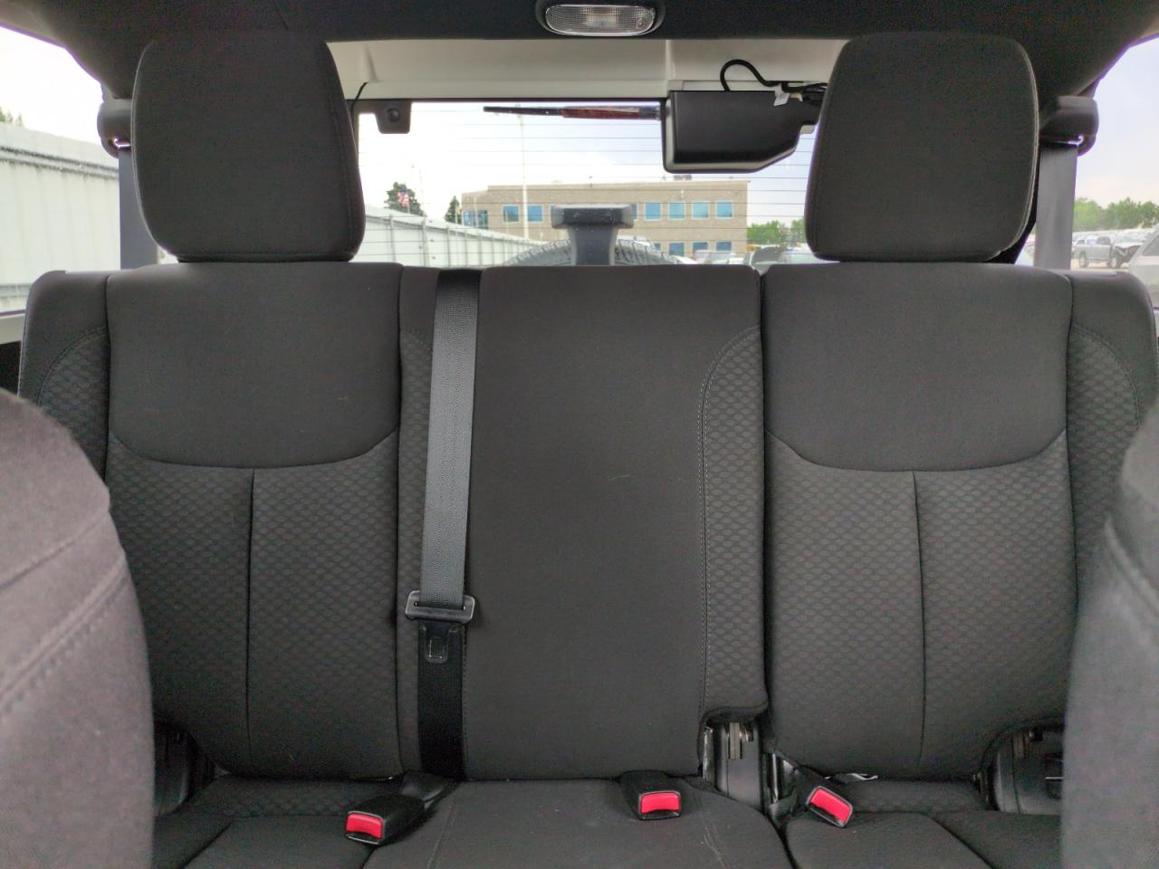 2013 Jeep Wrangler Unlimited Sport VIN: 1C4BJWDG4DL699864 Lot: 63803055