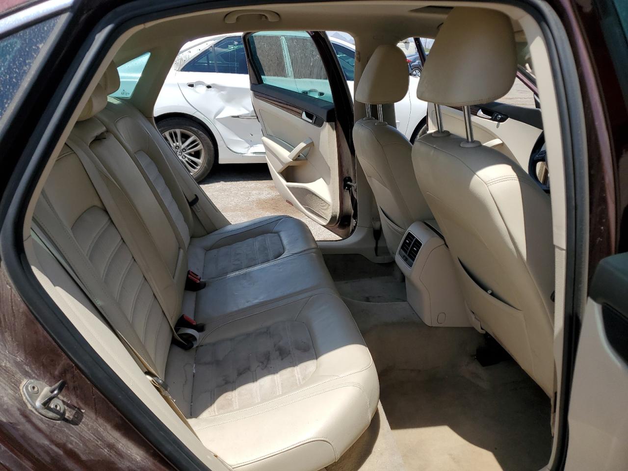 2013 Volkswagen Passat Sel VIN: 1VWCN7A37DC024765 Lot: 64513655
