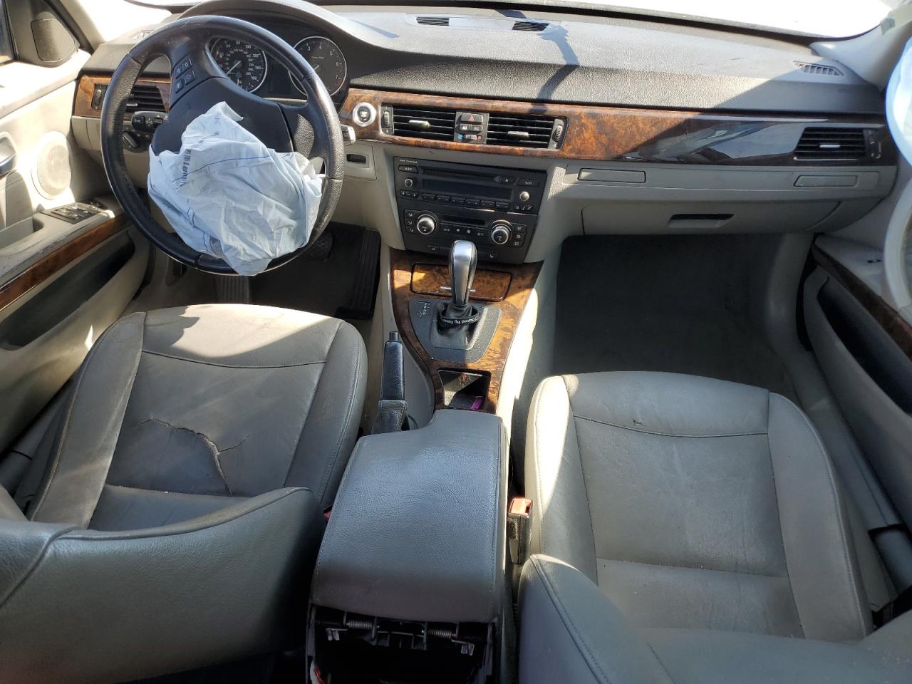 wbava37548nl56985 WBAVA37548NL56985 2008 BMW 328 I