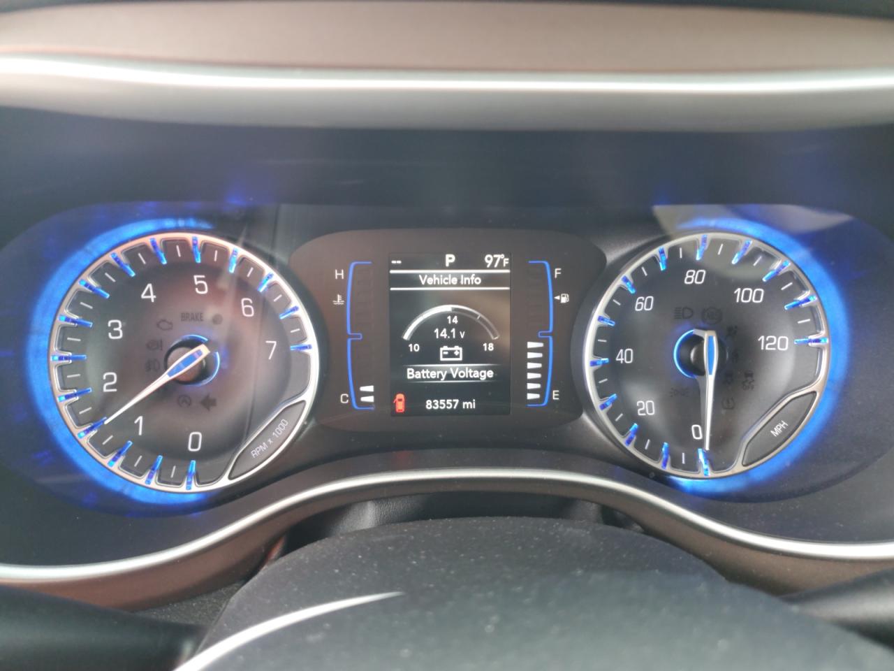 2019 Chrysler Pacifica Touring L VIN: 2C4RC1BG5KR523893 Lot: 65163955