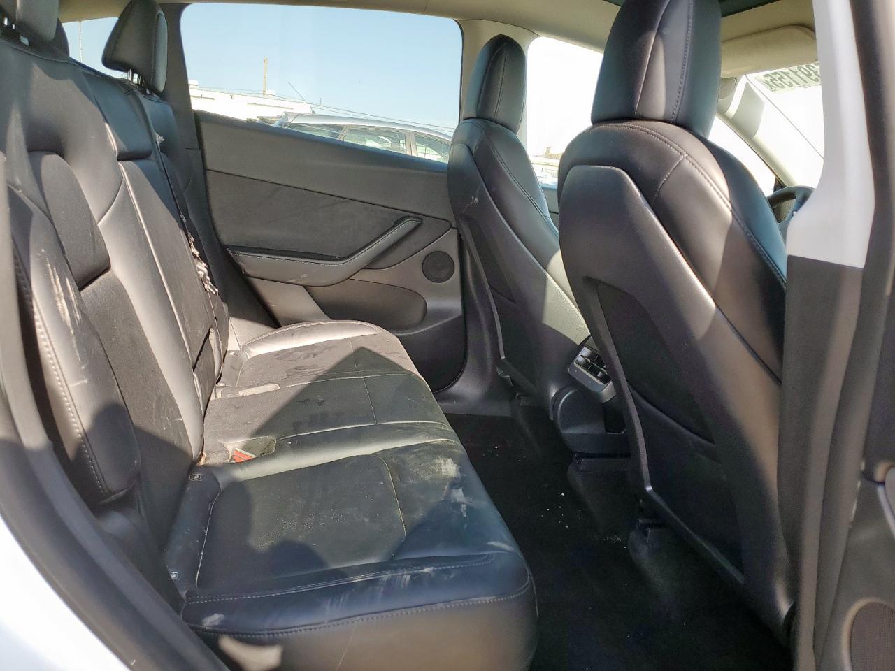 2022 Tesla Model Y VIN: 7SAYGDEF6NF415337 Lot: 65391155