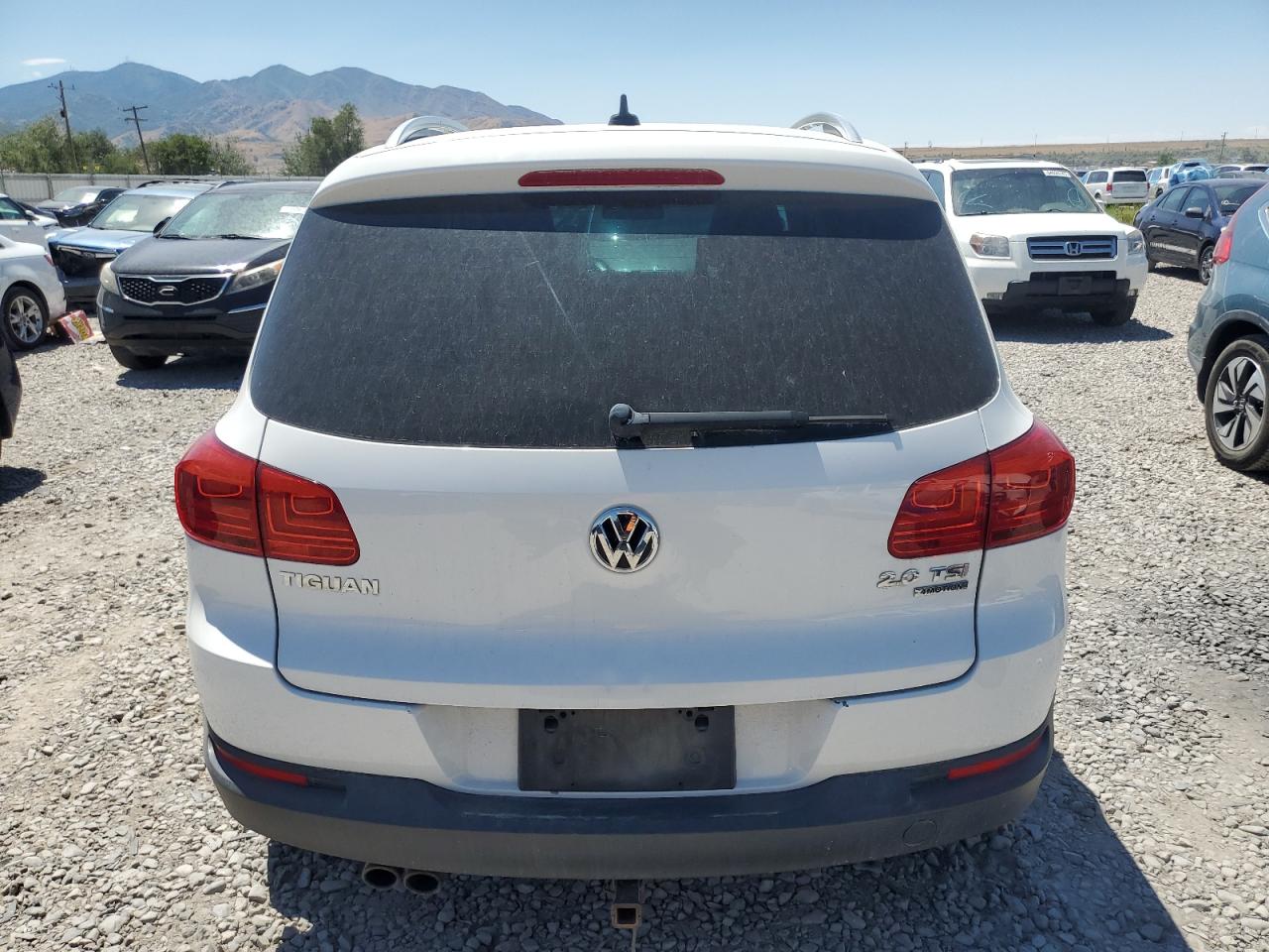2012 Volkswagen Tiguan S VIN: WVGBV7AX8CW587916 Lot: 64815775