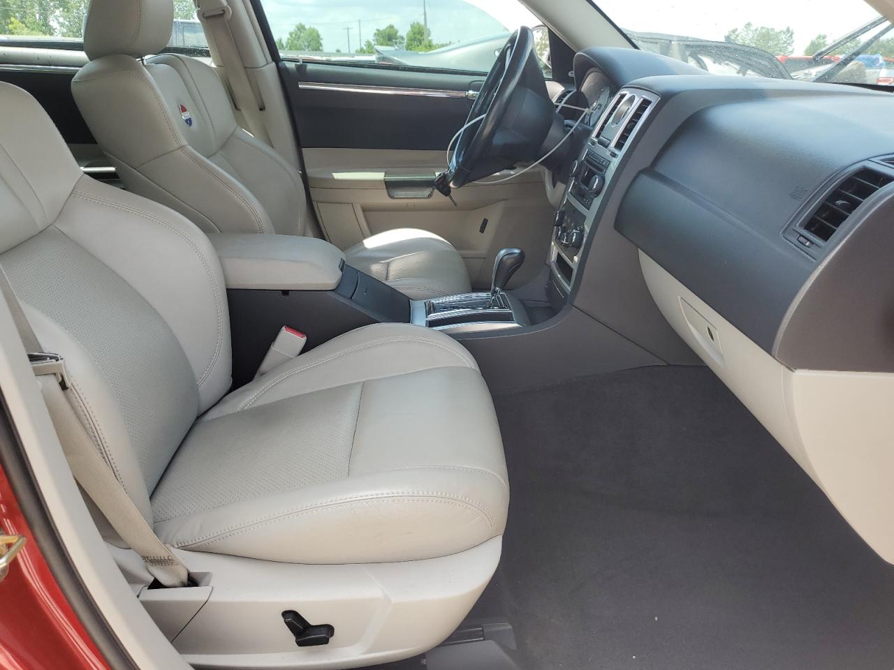 2006 Chrysler 300C VIN: 2C3KA63HX6H448930 Lot: 64742915