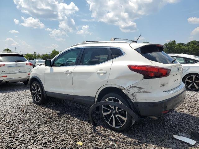  NISSAN ROGUE 2017 Белы