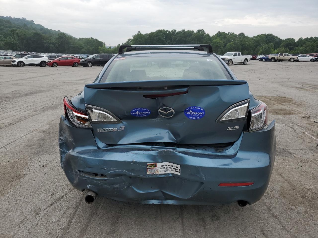 2010 Mazda 3 S VIN: JM1BL1S68A1137836 Lot: 64058315