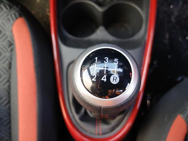 2025 TOYOTA AYGO X EDGE VVT-I 